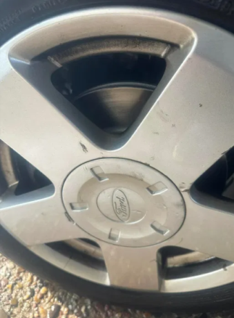 ford-fiesta-din-2009-motor-14-masina-personala-big-4