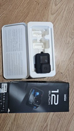 vand-gopro12-in-stare-impecabila-big-1