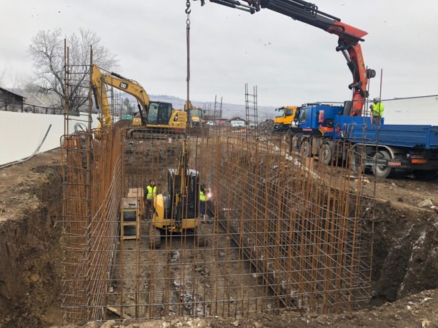 executii-chesoane-de-mici-si-mari-dimensiuni-big-3