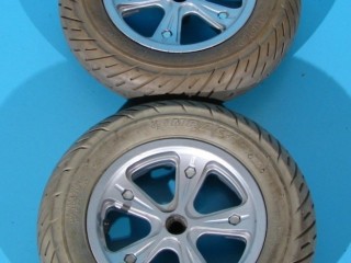 roata-originala-cu-cauciuc-si-camera-300-8