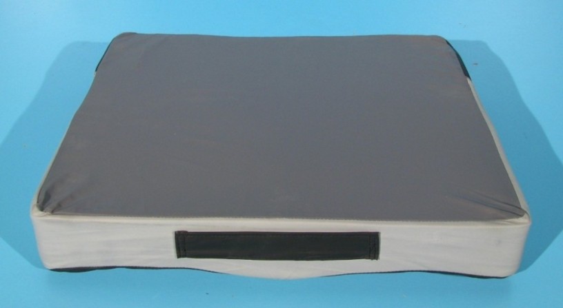 perna-sezut-antiescara-cu-memorie-pharma-form-48x43x8-big-1