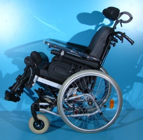 scaun-cu-rotile-nepliabil-pentru-adulti-big-2