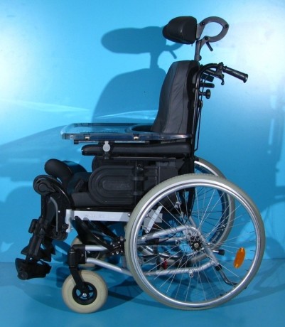 scaun-cu-rotile-nepliabil-pentru-adulti-big-4