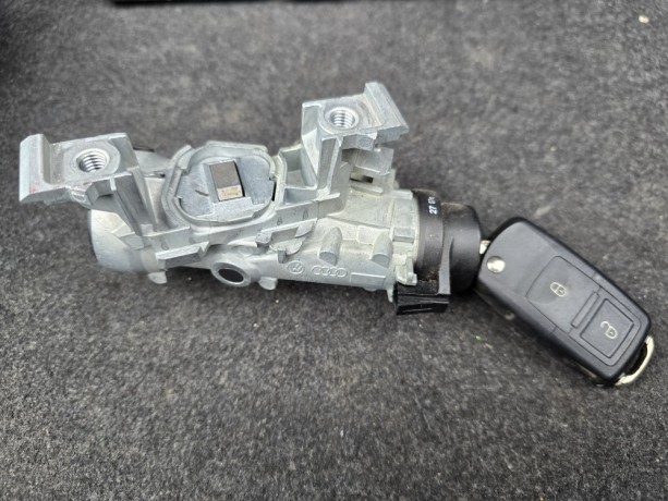 contact-1k0905851-vw-seat-skoda-audi-big-0