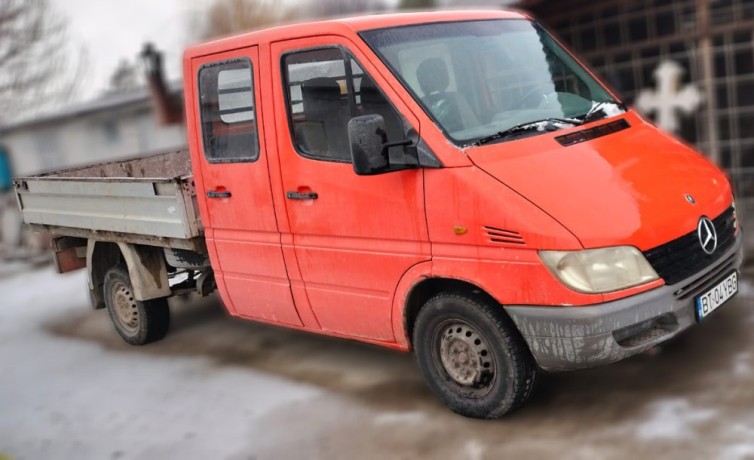 mercedes-sprinter-2200-cc-tdi-an-2001-autoutilitara-big-0