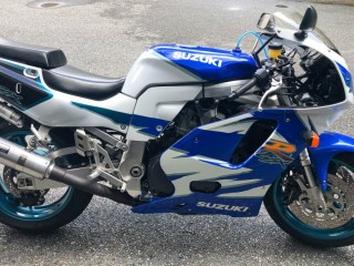 piese-suzuki-gsxr-750-ulei-lichid