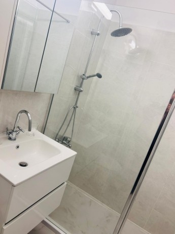 garsoniera-de-inchiriat-rond-piata-alba-iulia-42-mp-etaj-38-bloc-1997-big-0