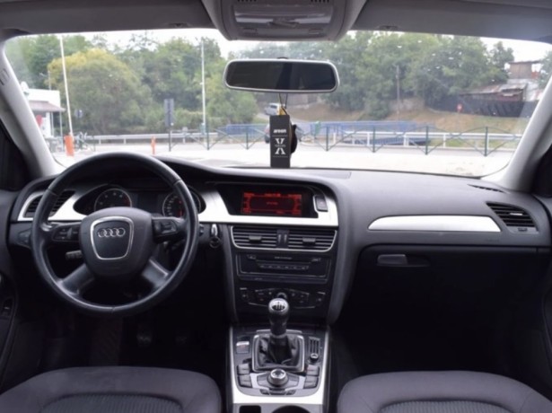 vand-audi-a4-b8-big-2