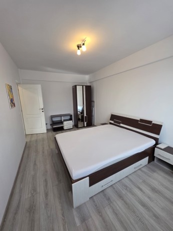apartament-2-camere-decomandat-565-mp-parcare-inclusa-si-boxa-situat-in-cartierul-editurii-din-lunca-cetatuii-big-1