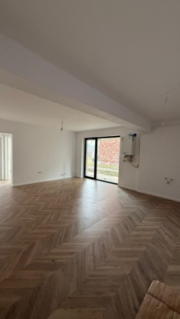 iasi-bucium-apartament-cu-2-camere-607mp-gradina-de-51mp-intabulat-disponibil-pentru-mutare-imediata-sistem-rate-la-dezvoltator-big-1