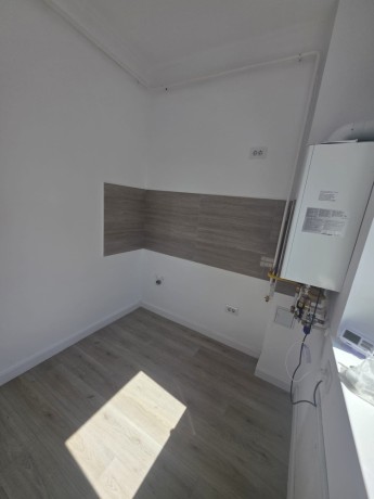 bloc-nou-apartament-cu-1-camera-304m2-de-vanzare-finalizat-zona-centrala-podu-ros-bldsocola-bularga-pret-56240eur-tva-big-2